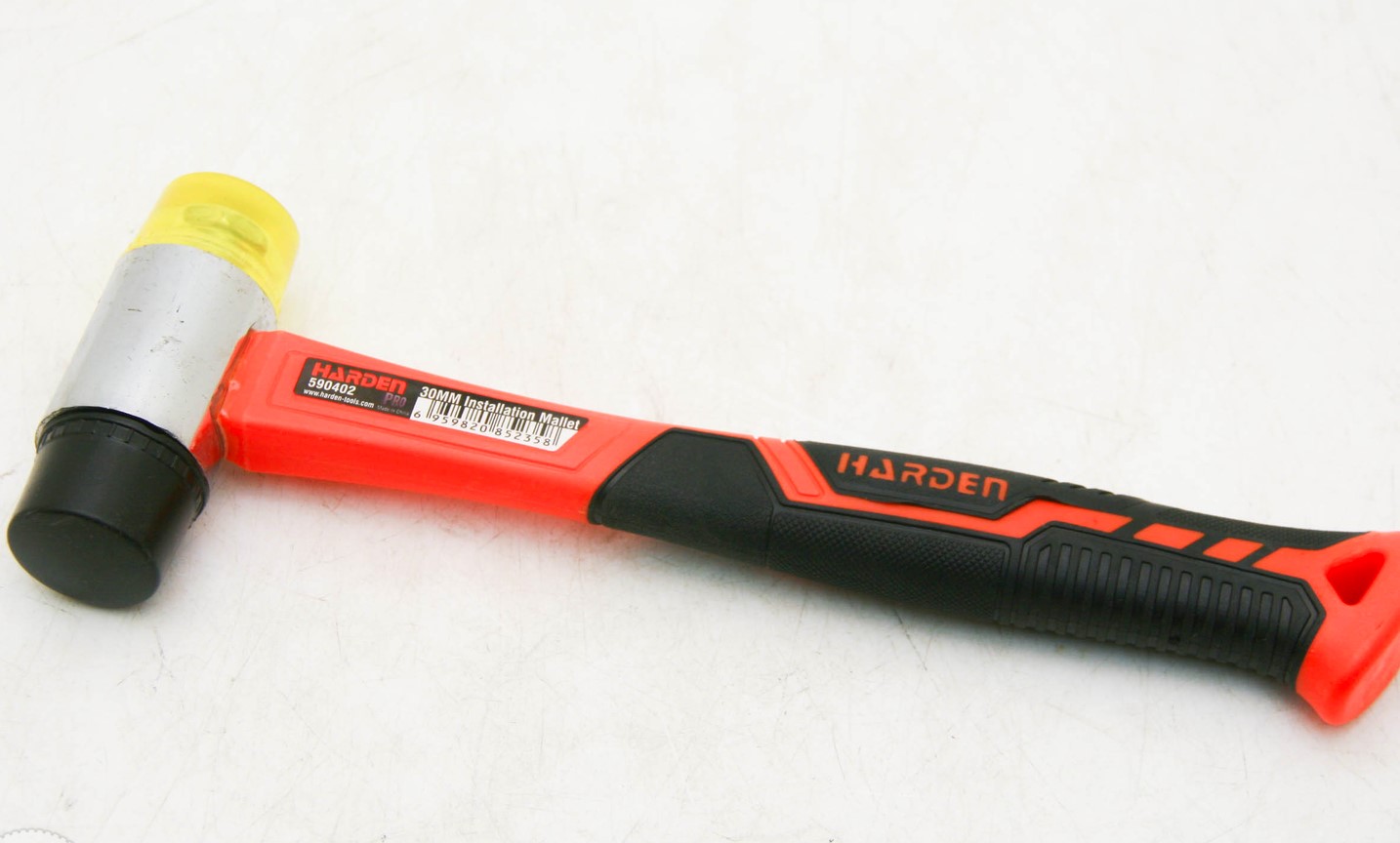 590402 Киянка комбинированная 30мм (резина/пластик) с фиберглассовой рукоятью // HARDEN